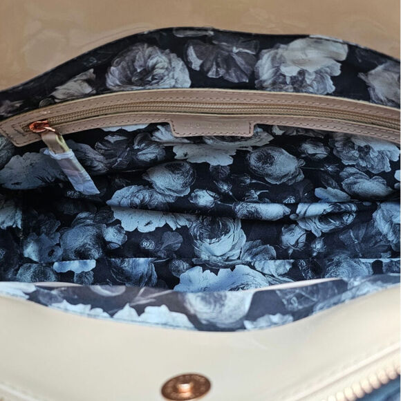 Ted Baker Quilted Patten Leather Vinyl Should Bag Rose Gold Hardware - Picture 11 of 16